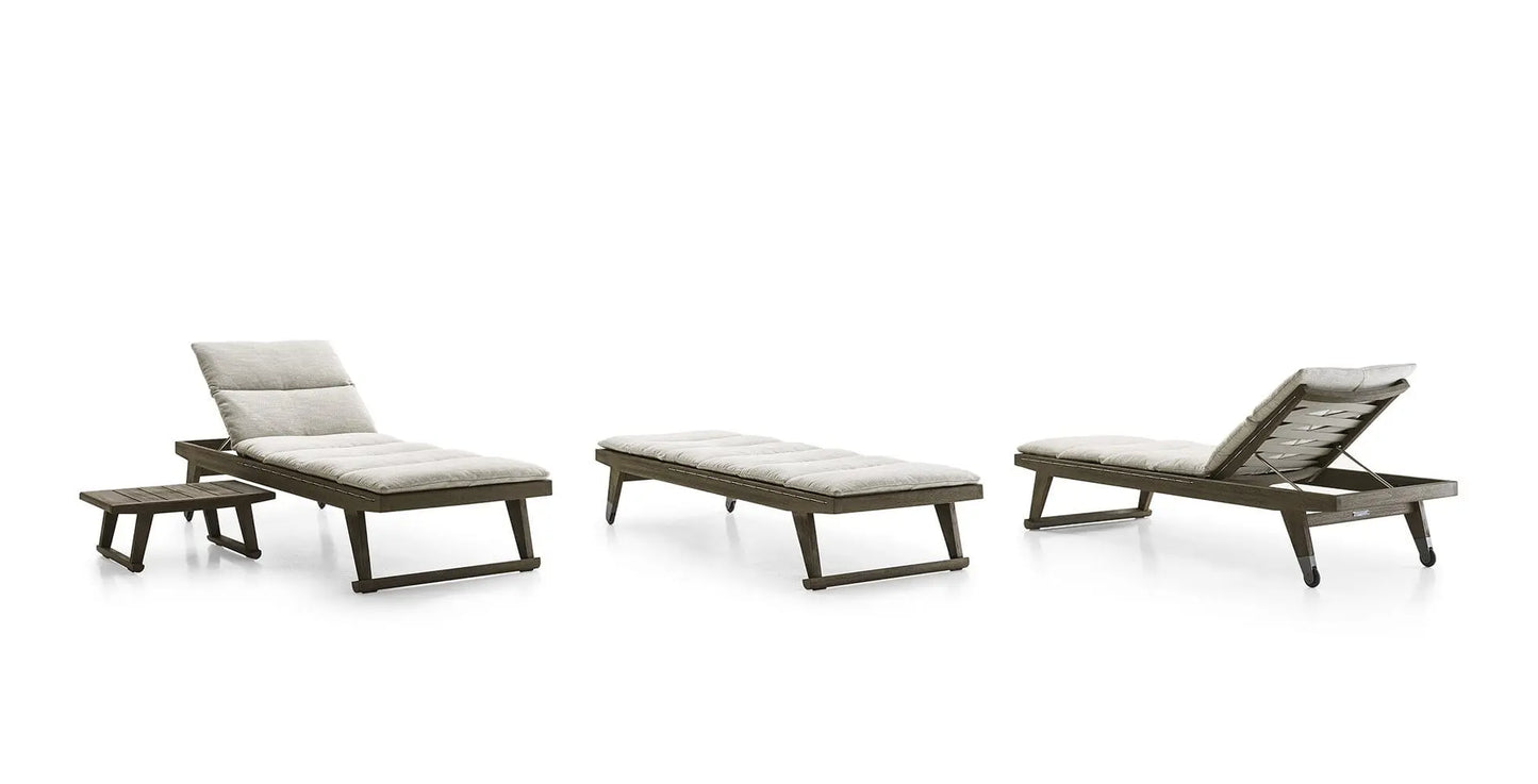 Gio Chaise Longue | B&B Italia | JANGEORGe Interior Design