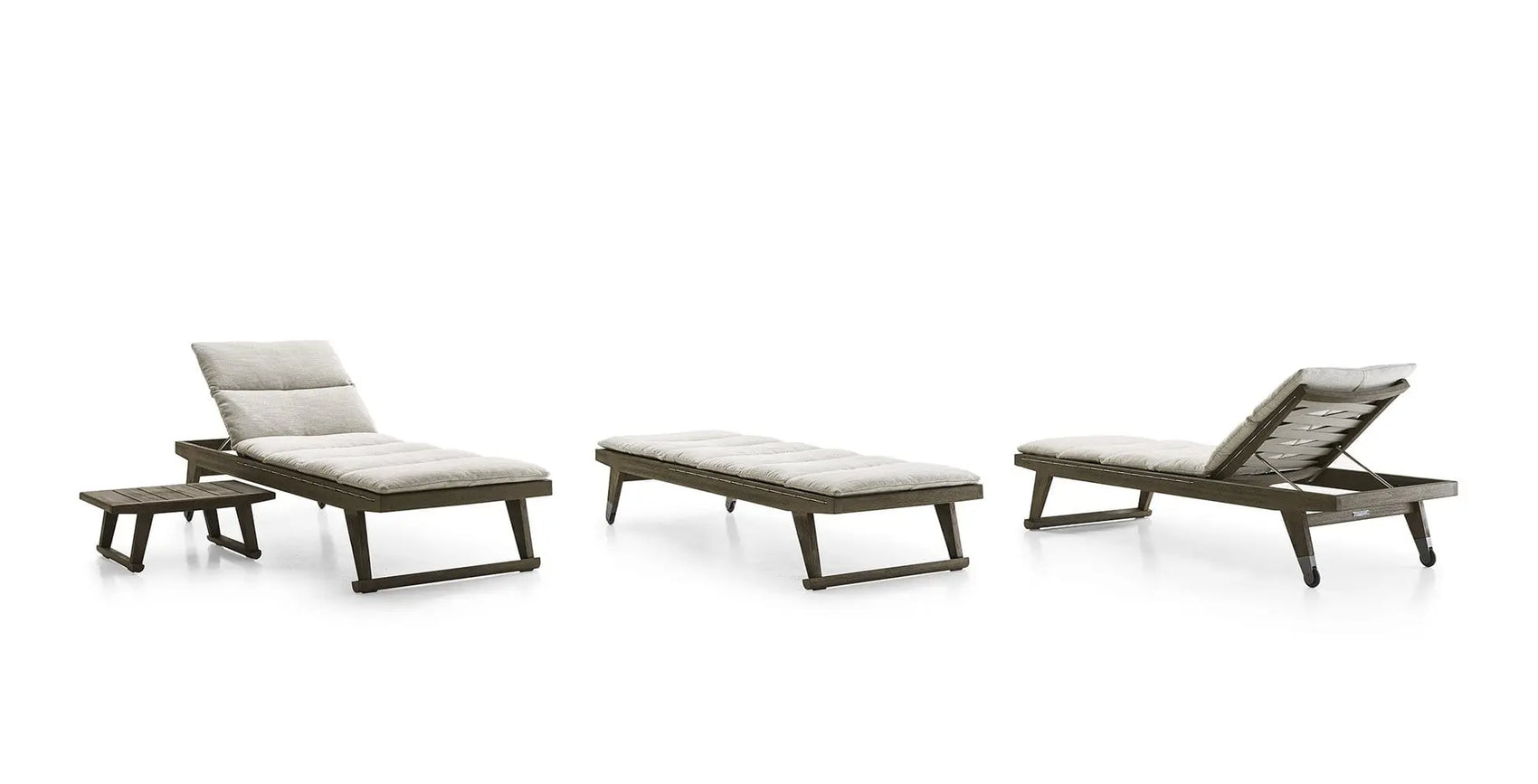 Gio Chaise Longue | B&B Italia | JANGEORGe Interior Design