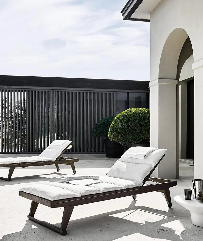 Gio Chaise Longue | B&B Italia | JANGEORGe Interior Design