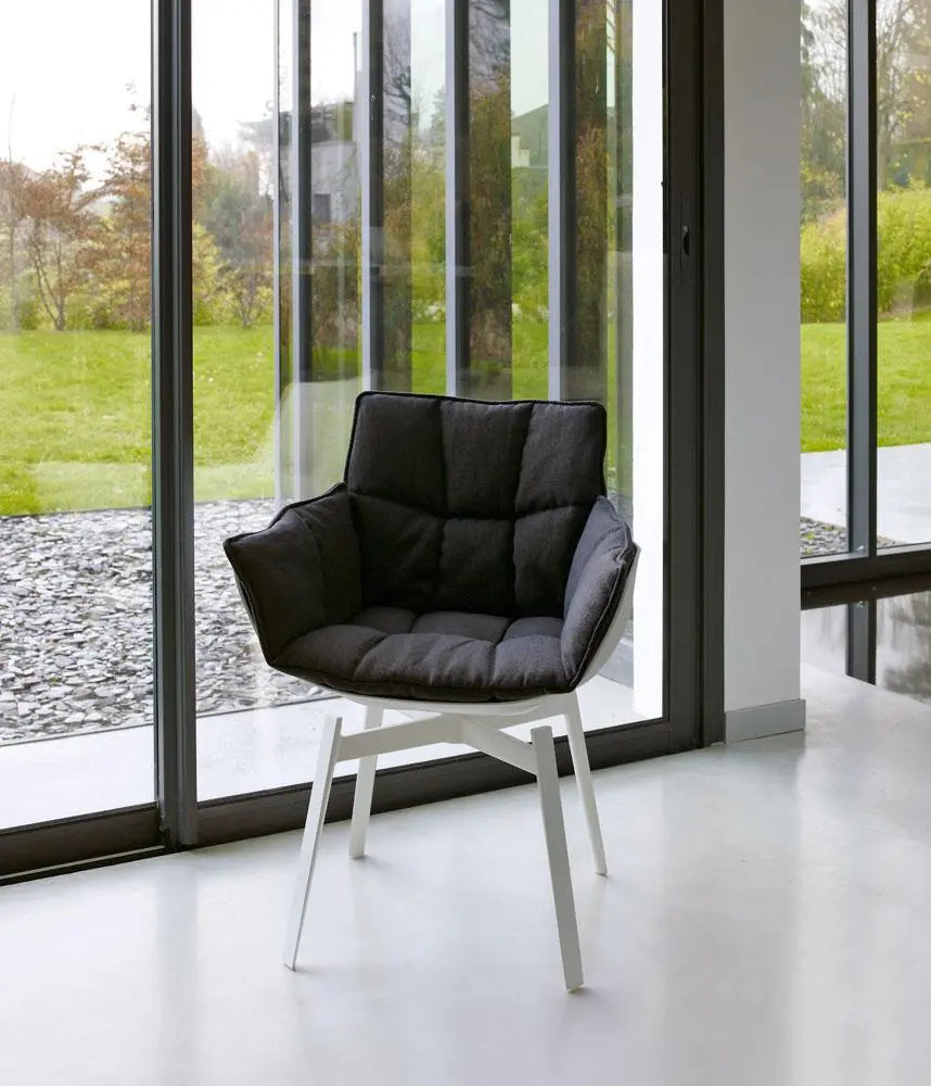 Husk Chair | B&B Italia | JANGEORGe Interior Design