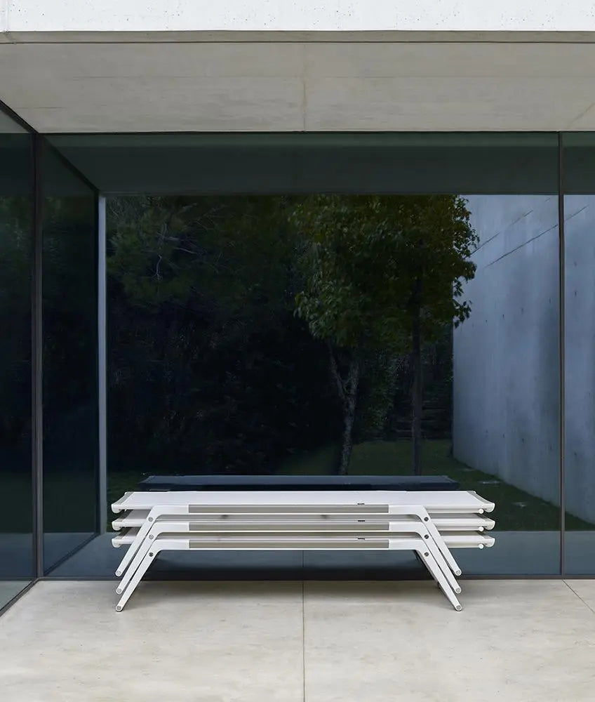 Mirto Outdoor Chaise Longue | B&B Italia | JANGEORGe Interior Design