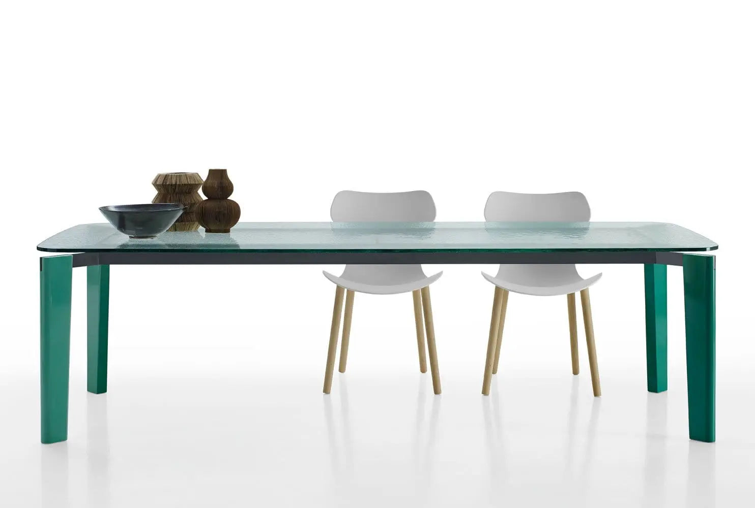 Oskar Table | B&B Italia | JANGEORGe Interior Design