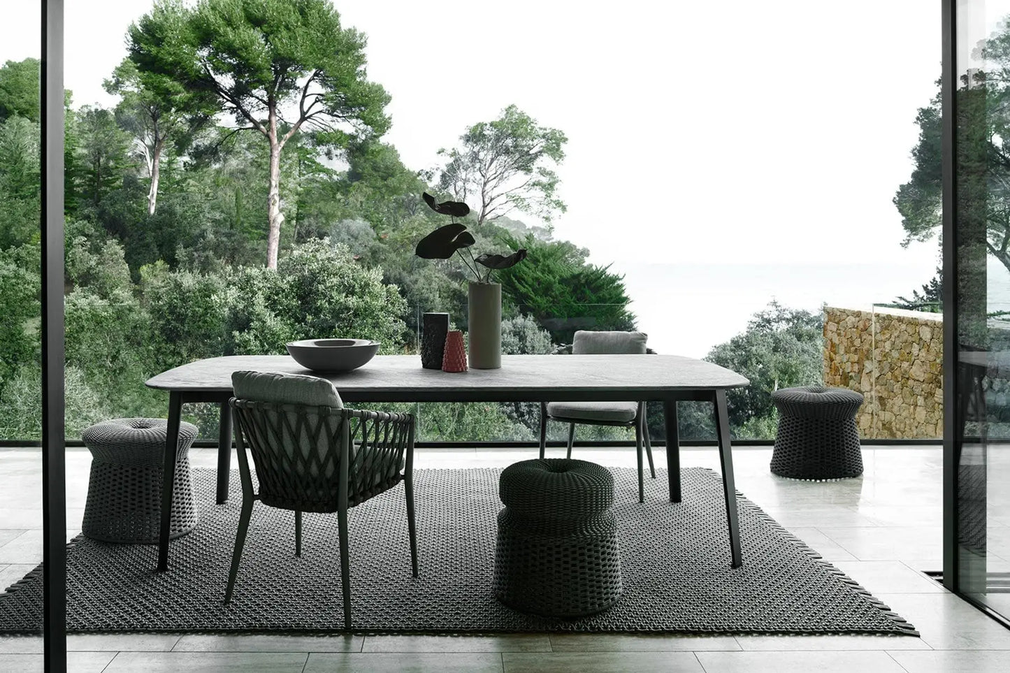 Ginepro Tables | B&B Italia | JANGEORGe Interior Design