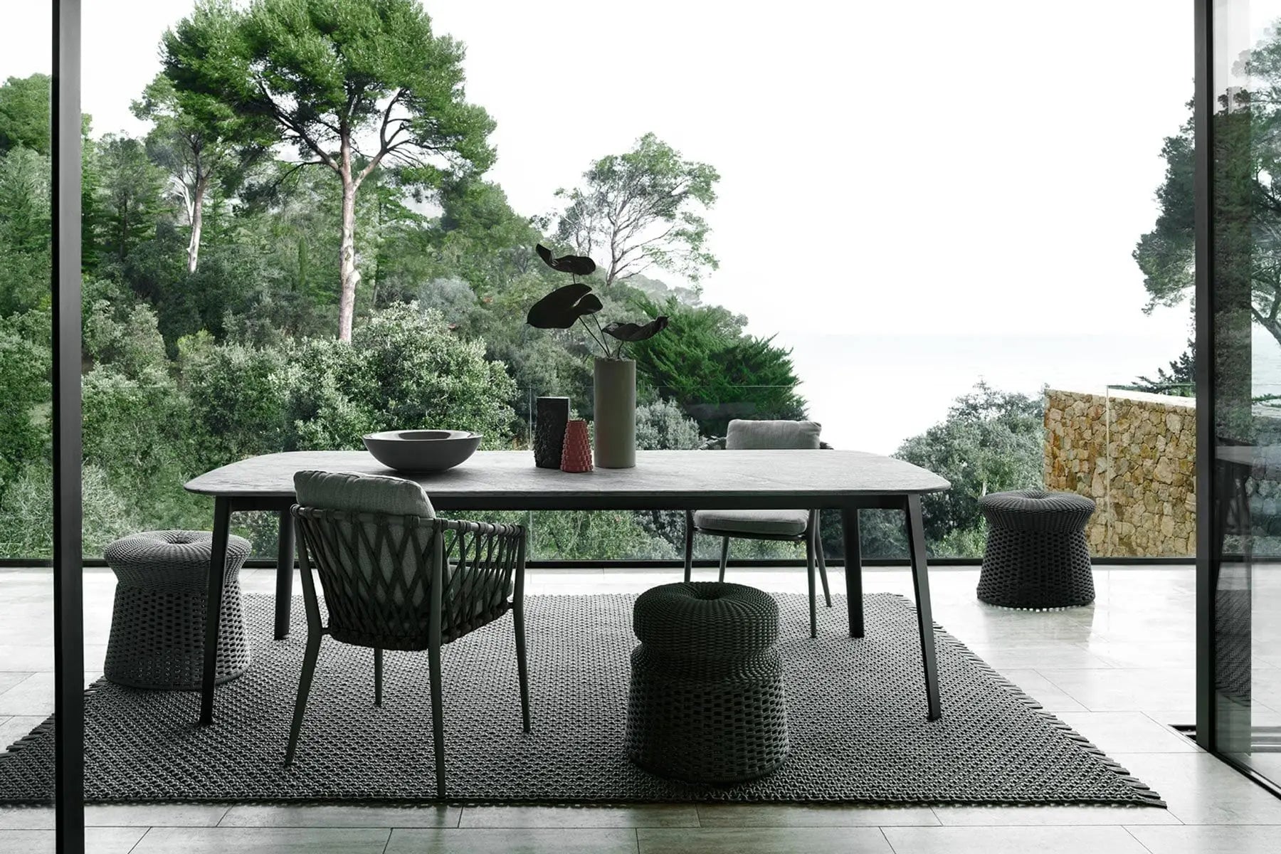 Ginepro Tables | B&B Italia | JANGEORGe Interior Design