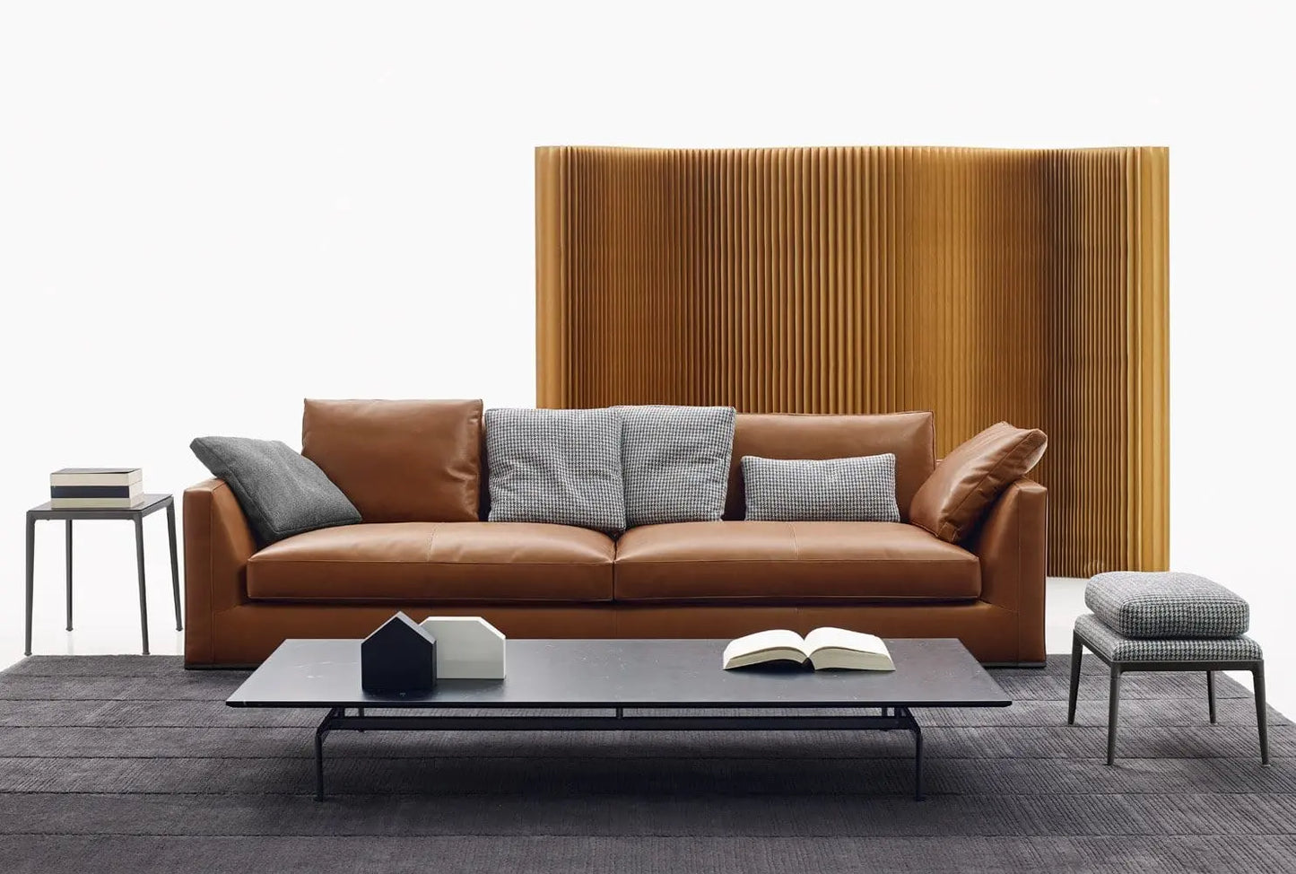 Richard Sofa | B&B Italia | JANGEORGe Interior Design