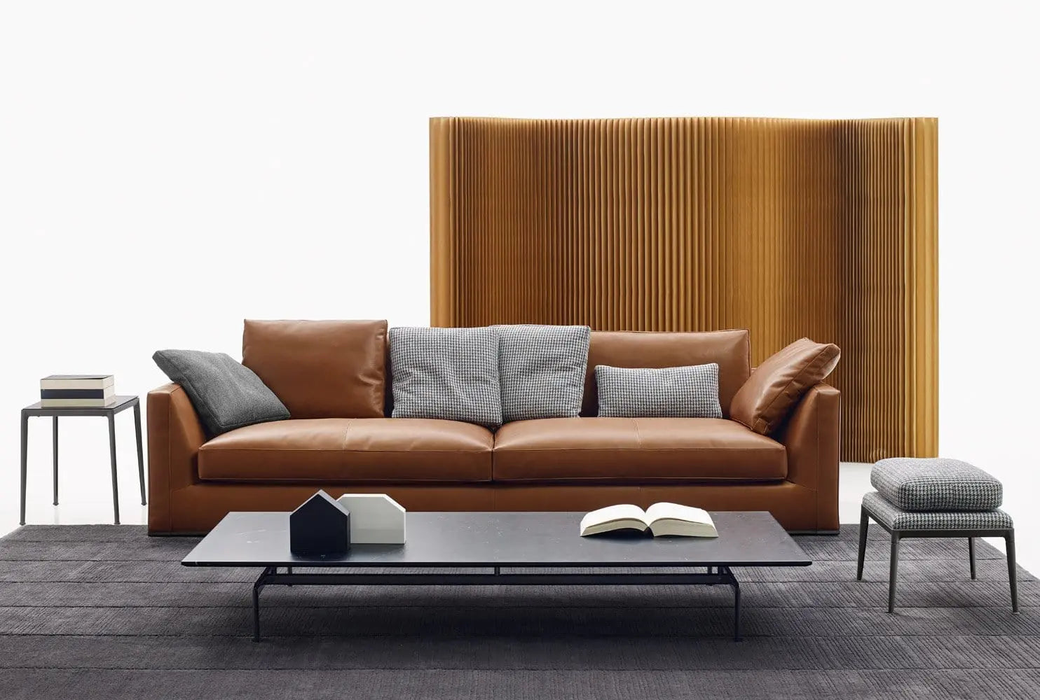 Richard Sofa | B&B Italia | JANGEORGe Interior Design