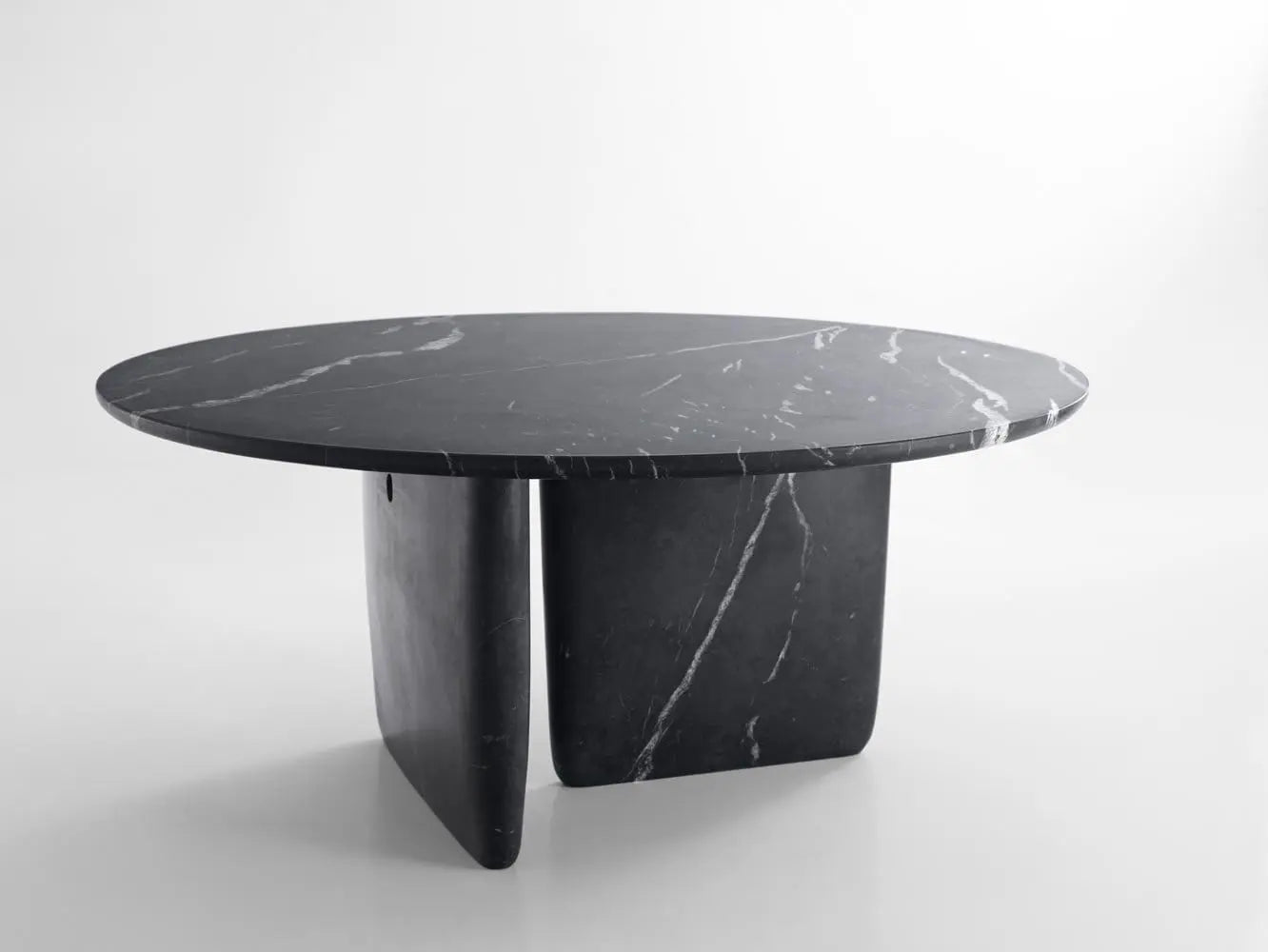 Tobi-Ishi Table | B&B Italia | JANGEORGe Interior Design