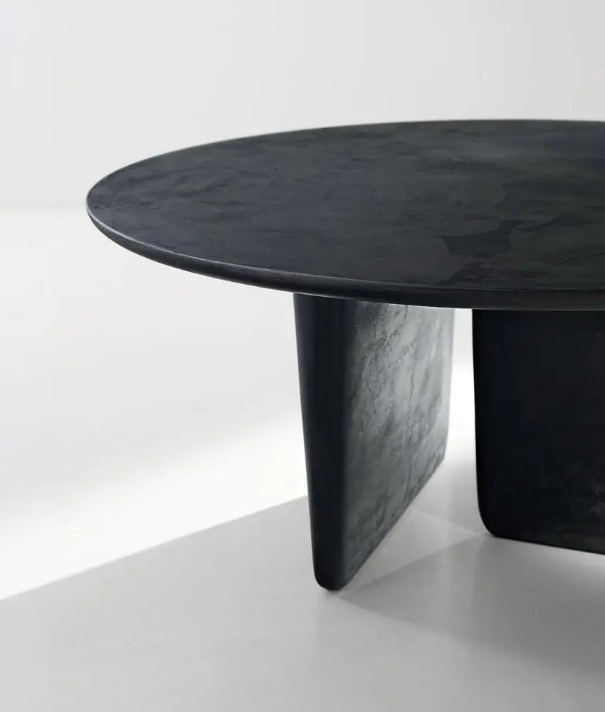 Tobi-Ishi Table | B&B Italia | JANGEORGe Interior Design