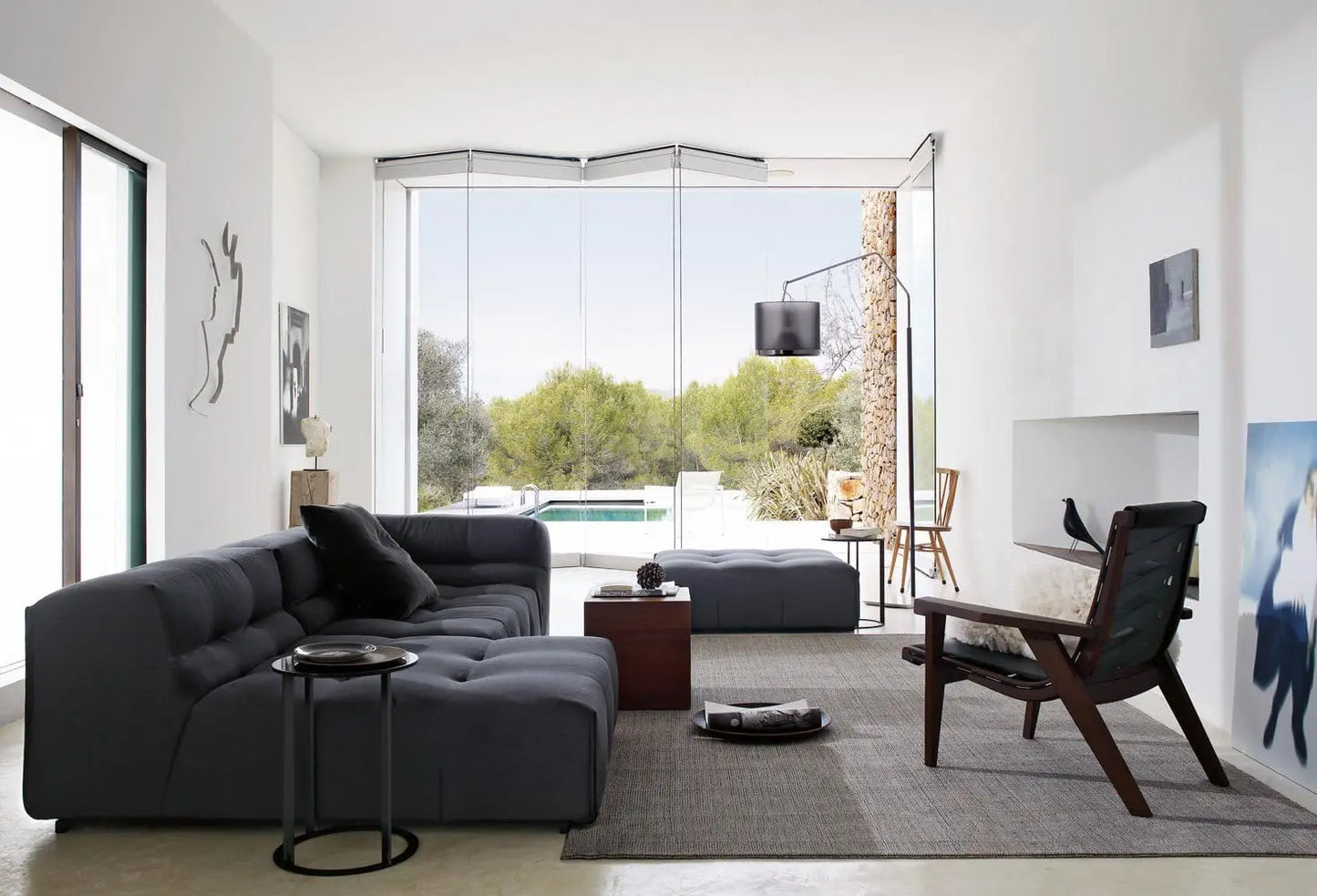 Tufty-Too Sofa | B&B Italia | JANGEORGe Interior Design