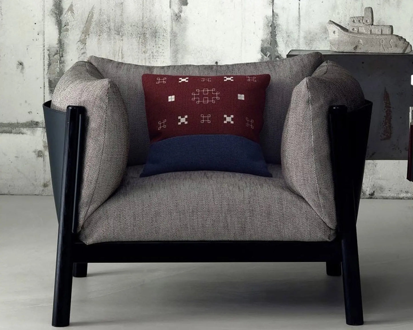 Yak - Armchair | DePadova | JANGEORGe Interior Design