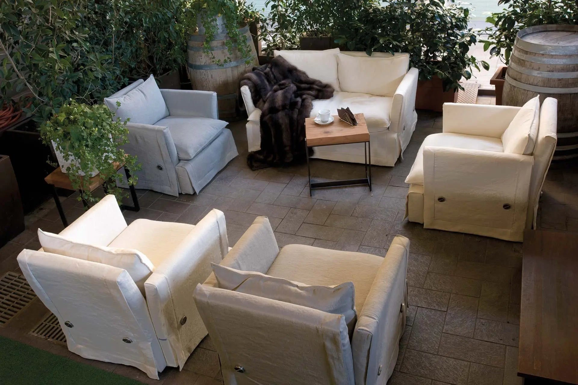 Kimono Junior - Armchair | Frigerio | JANGEORGe Interior Design