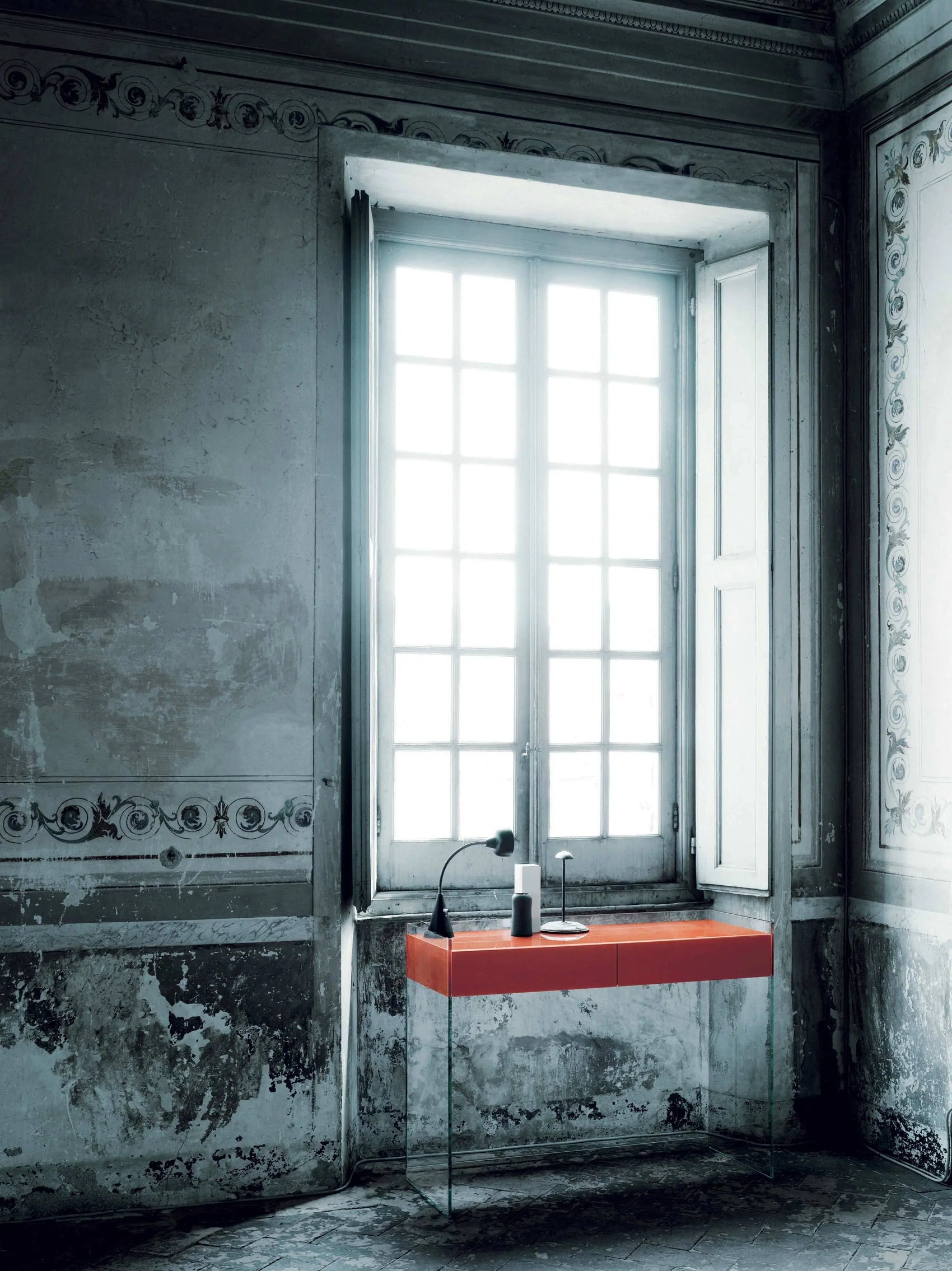 Float Console | Glas Italia | JANGEORGe Interior Design