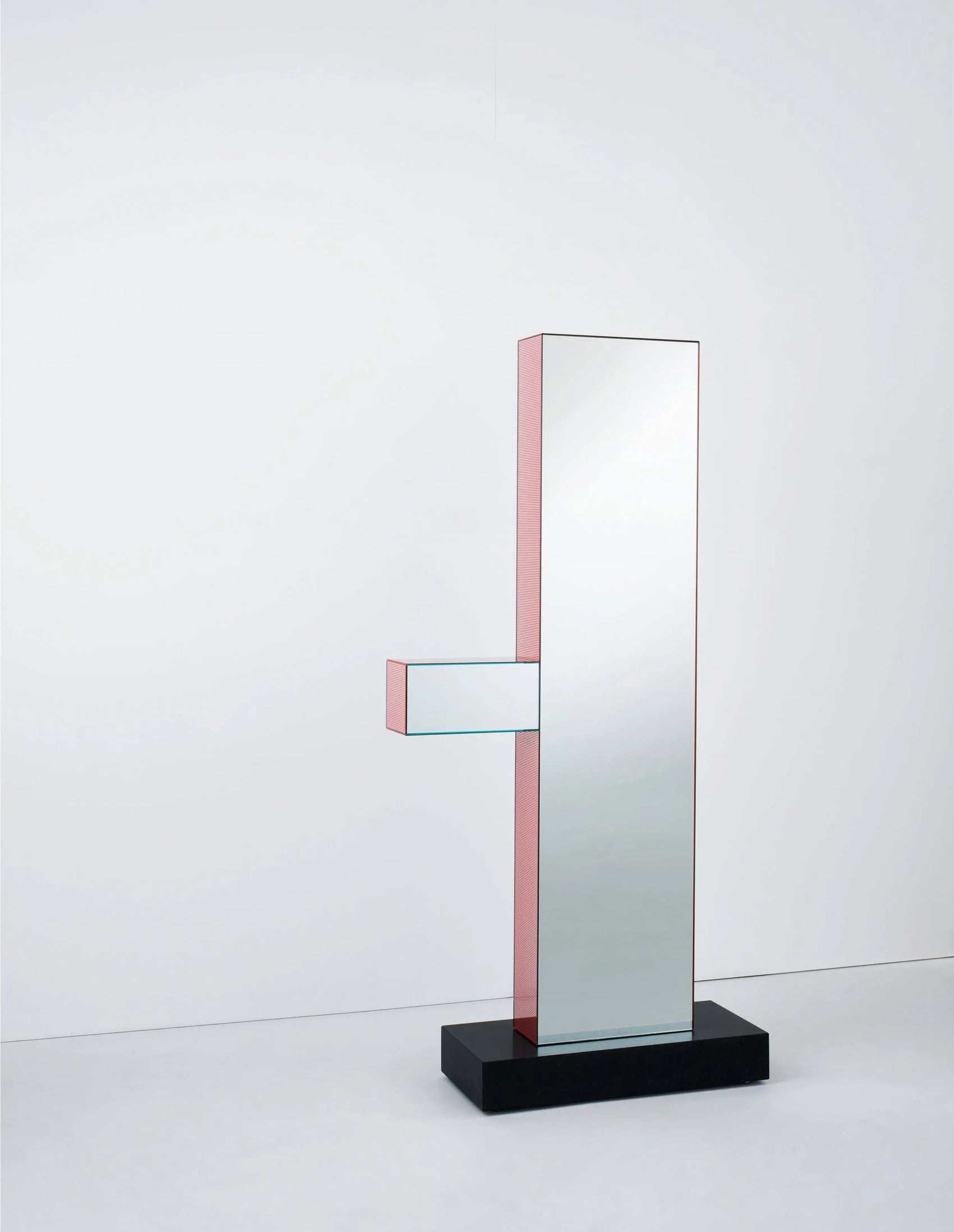 Shibam 1 Mirror | Glas Italia | JANGEORGe Interior Design