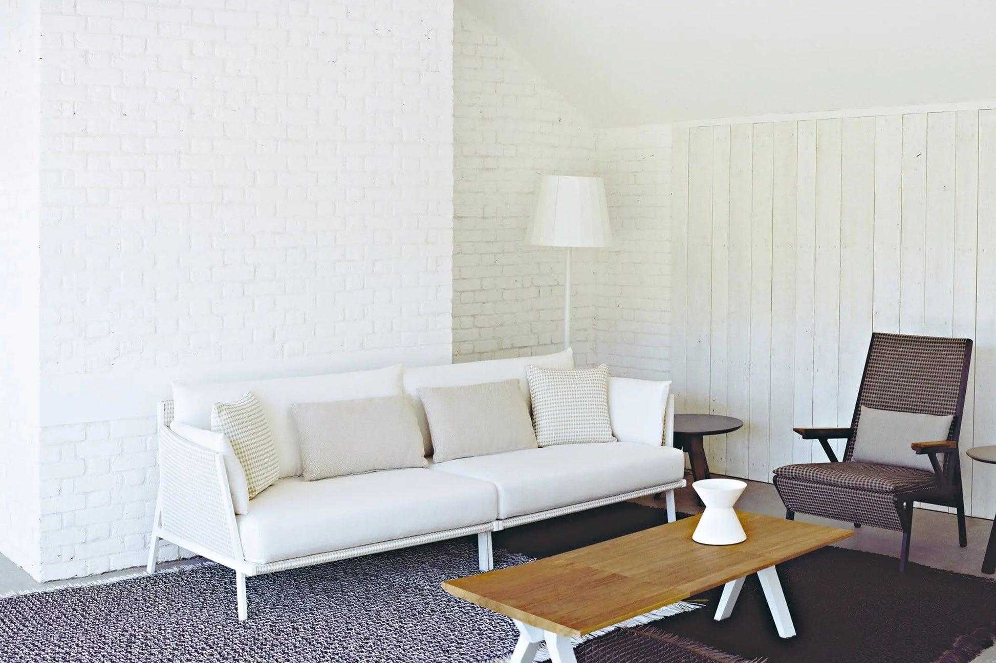Vieques - Centre Table 140x63 | Kettal | JANGEORGe Interior Design