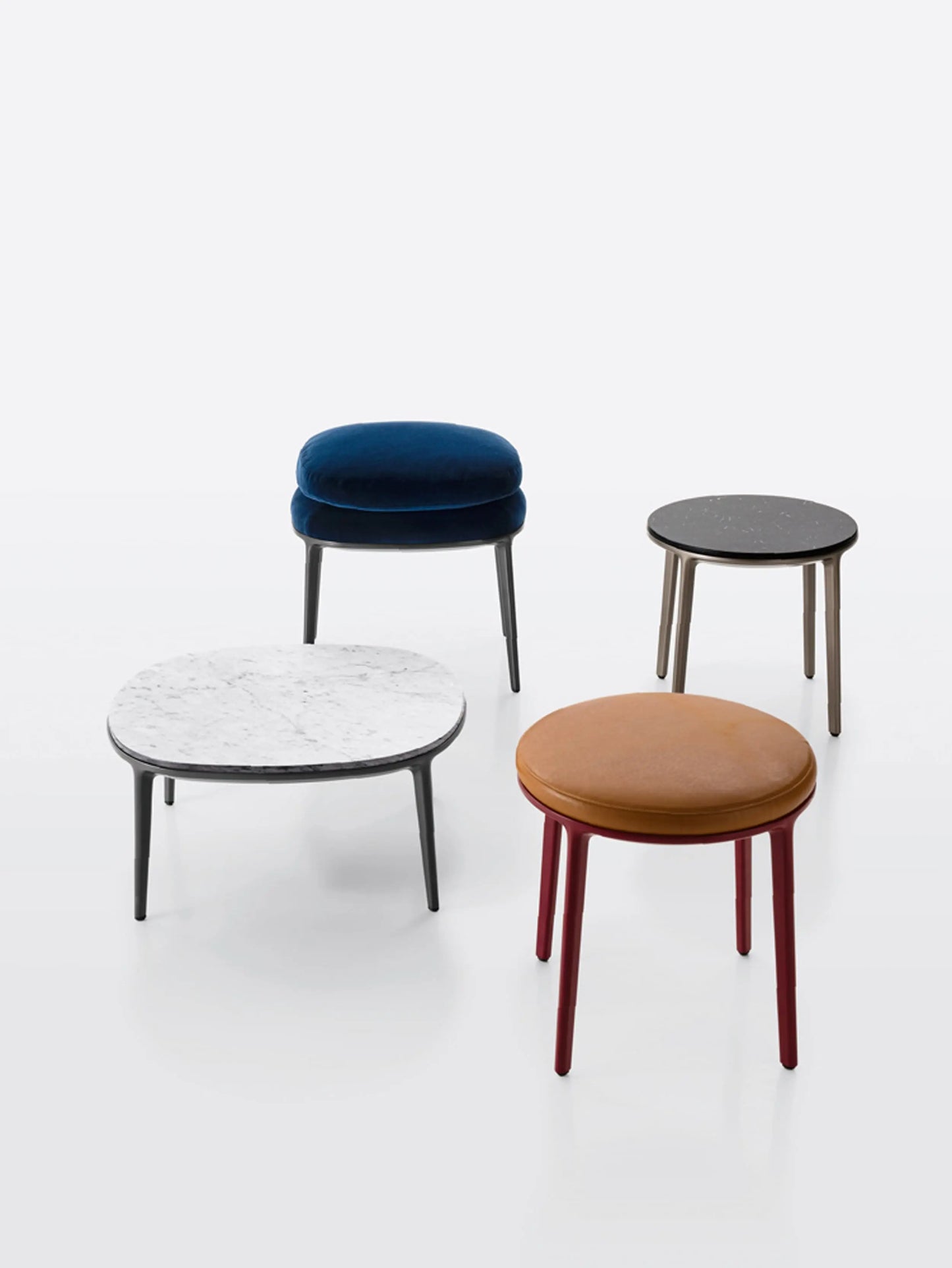 Caratos Footstool | Maxalto | JANGEORGe Interior Design