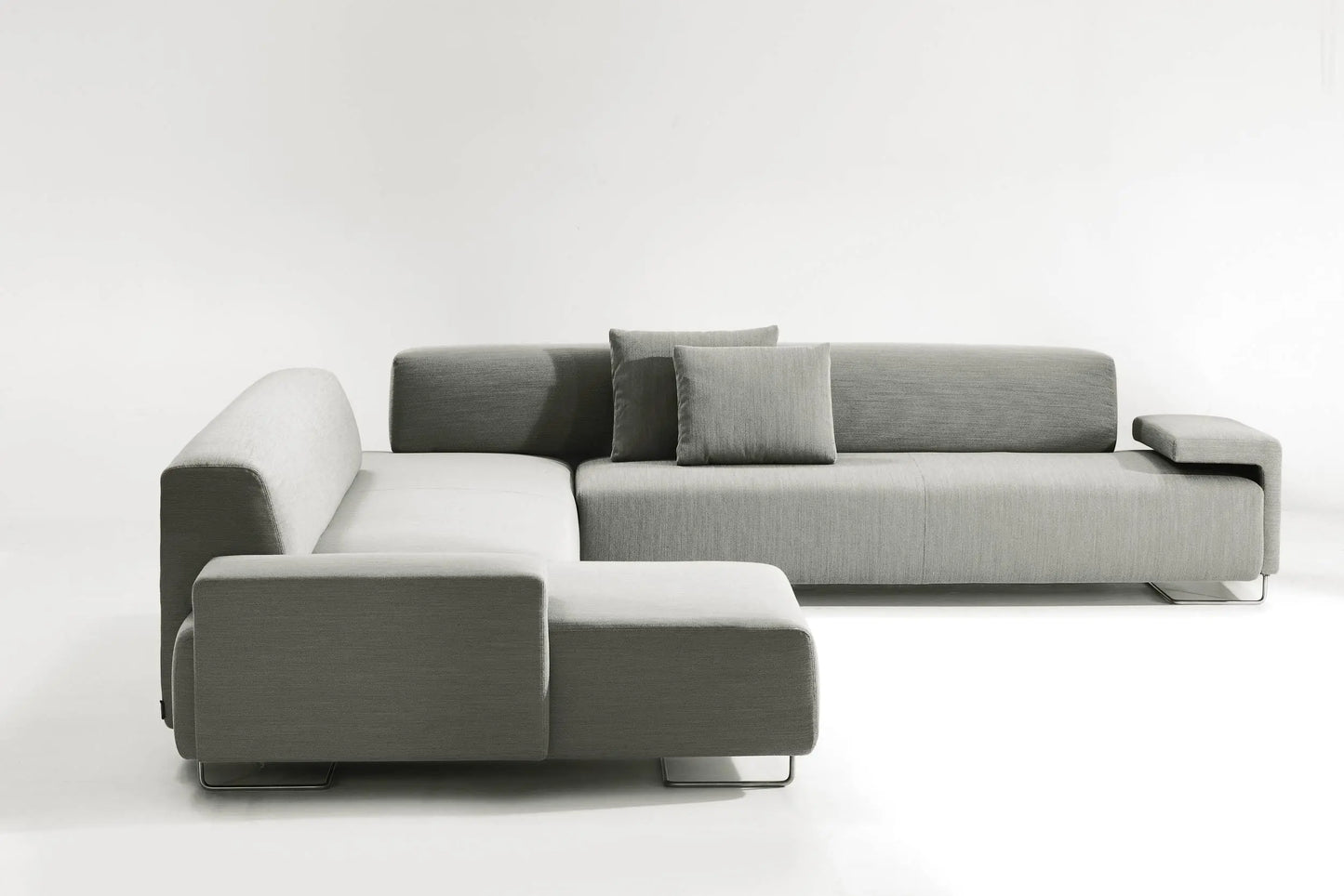 Lowland Sofa | Moroso | JANGEORGe Interior Design