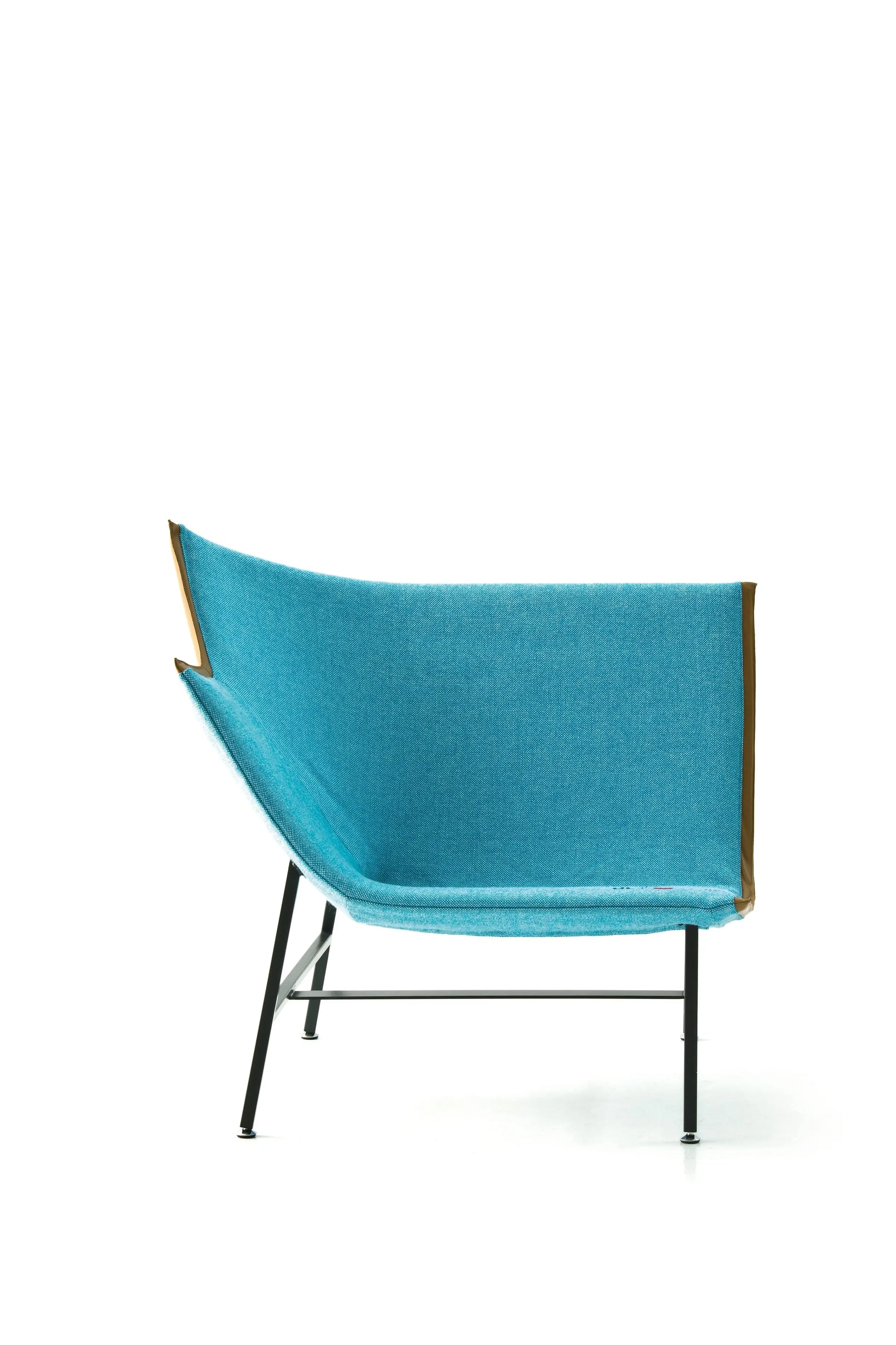 Paper Planes Armchair | Moroso | JANGEORGe Interior Design