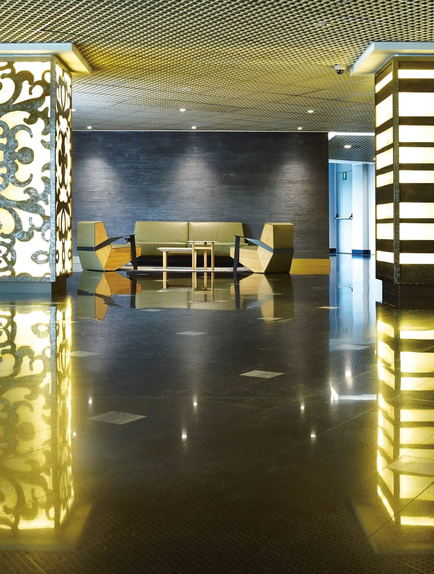 Silver Lake Sofa | Moroso | JANGEORGe Interior Design