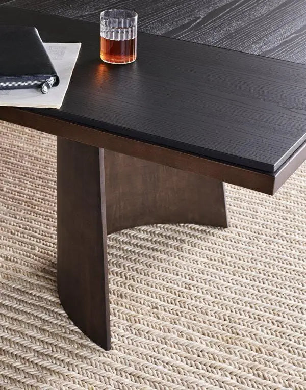 Kensington - Dining Table | Poliform | JANGEORGe Interior Design