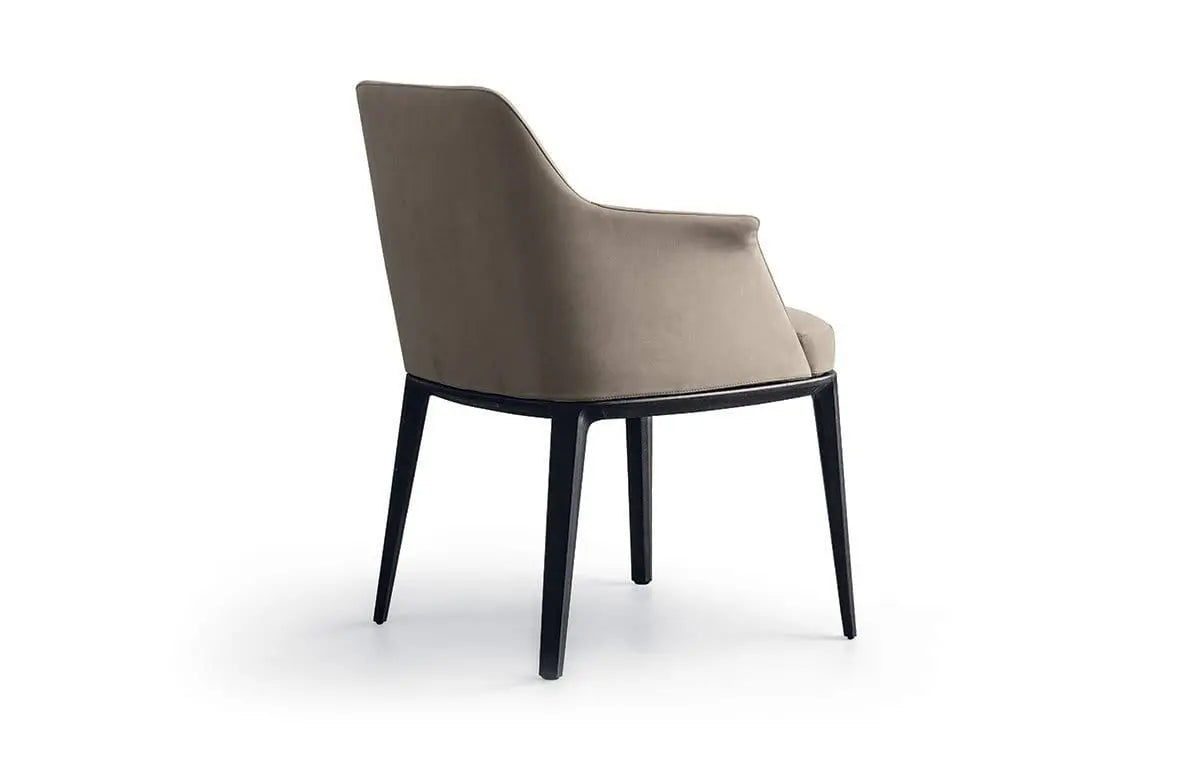 Sophie - Chair | Poliform | JANGEORGe Interior Design