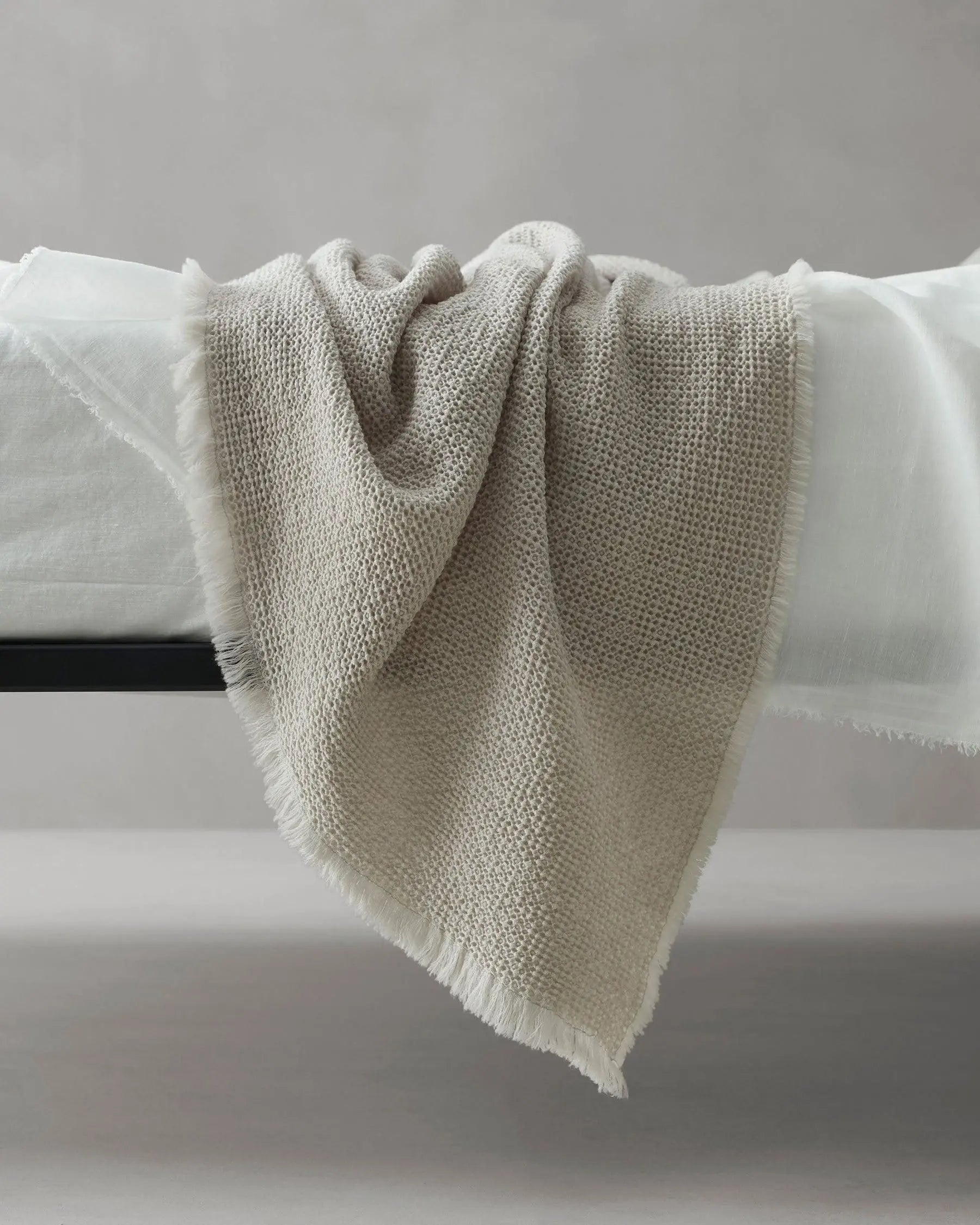 Nid Plaid | Society | JANGEORGe Interior Design