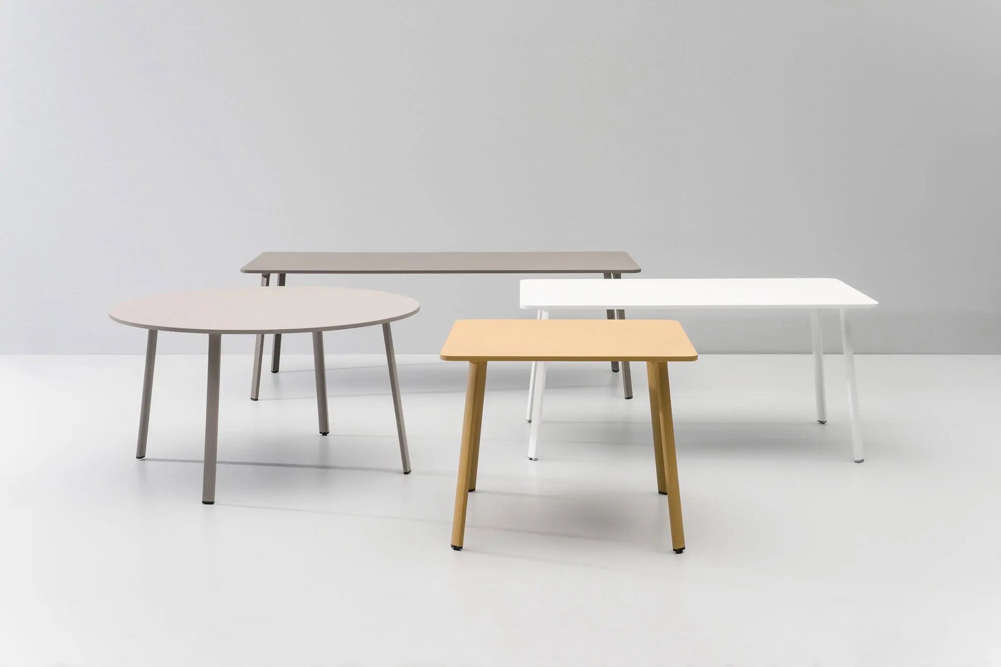 JANGEORGe Interiors & Furniture Kettal Village Round Dining Table 135
