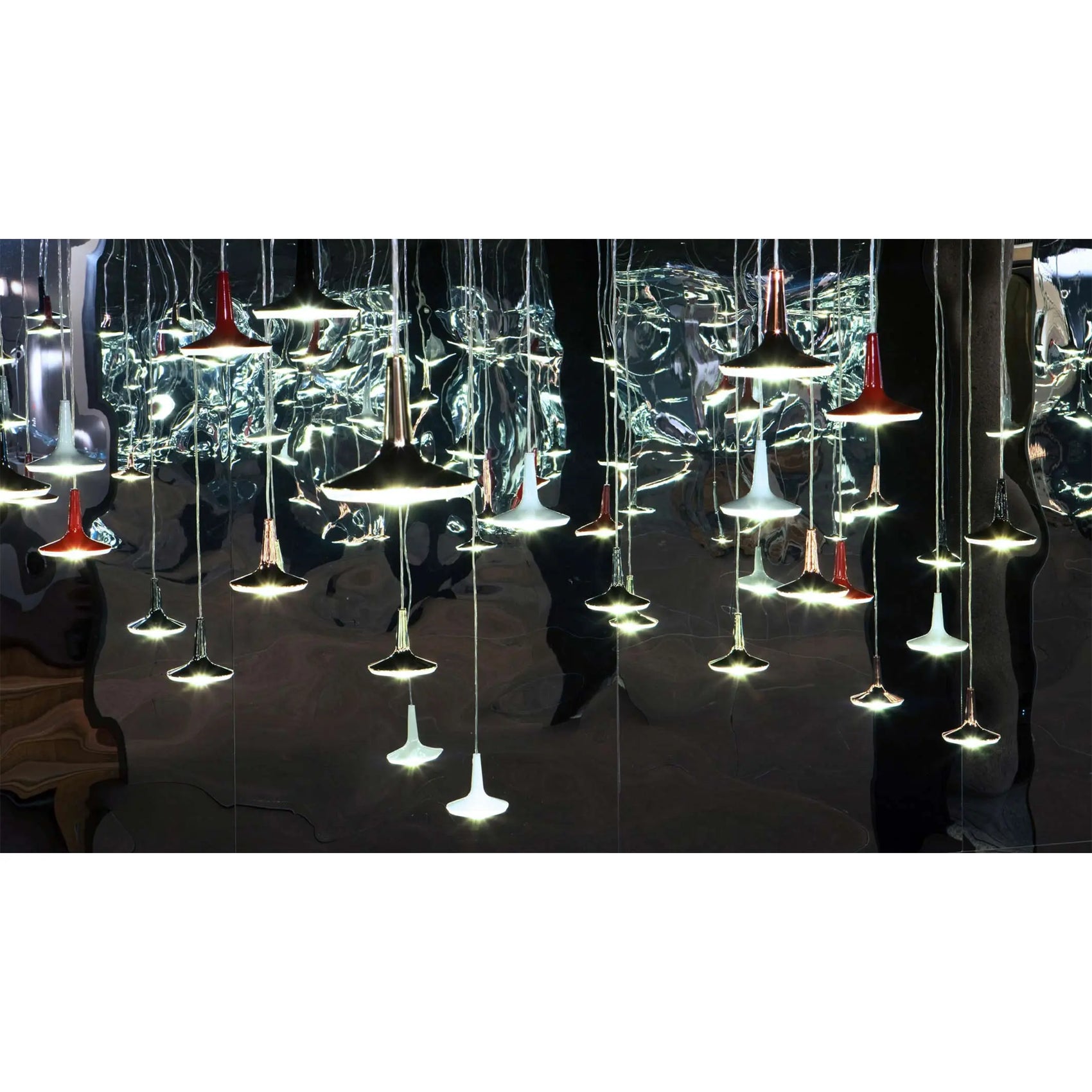 Kin - Suspension Lamp | Oluce | JANGEORGe Interiors & Furniture
