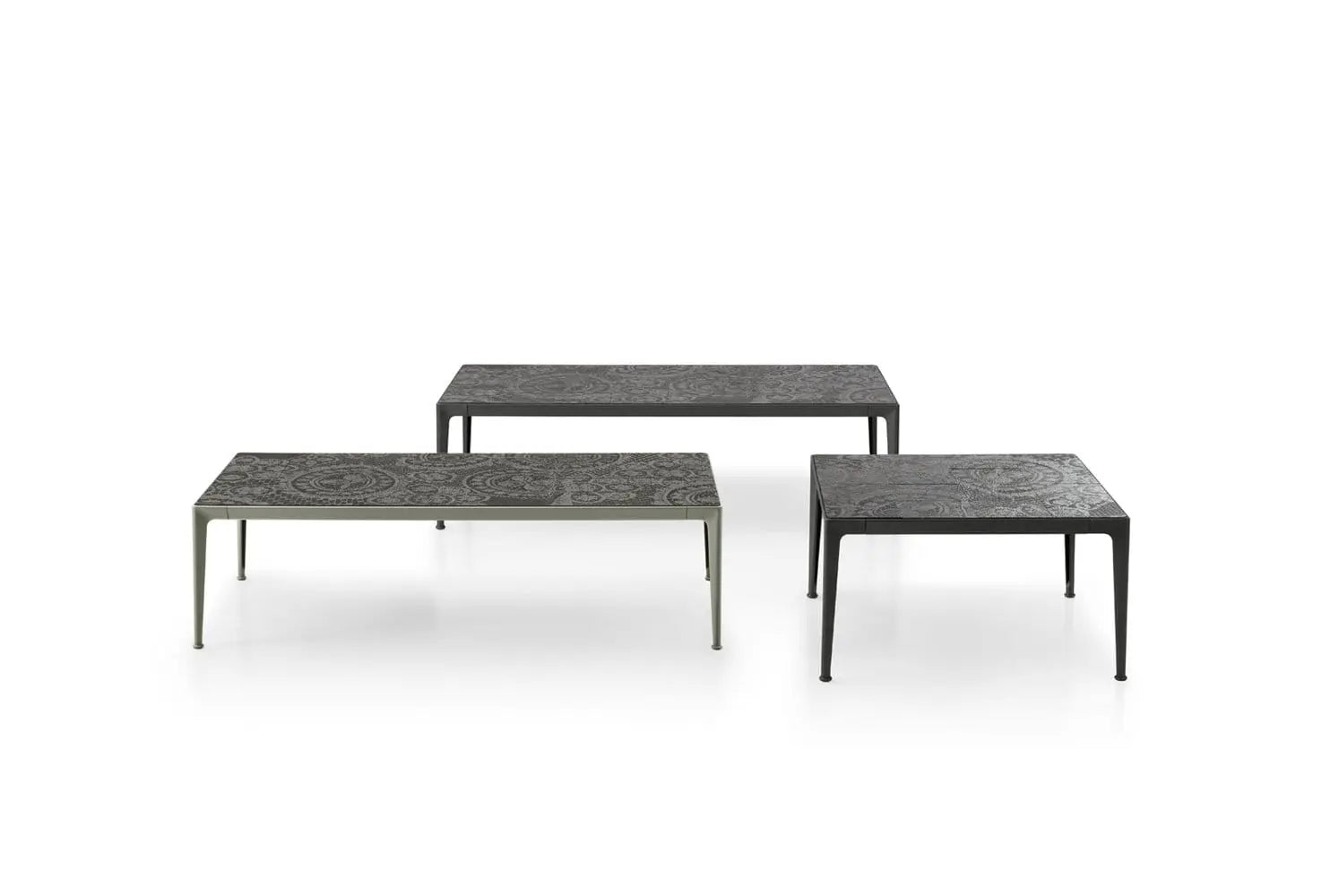 Mirto Outdoor Small Table | B&B Italia | JANGEORGe Interior Design