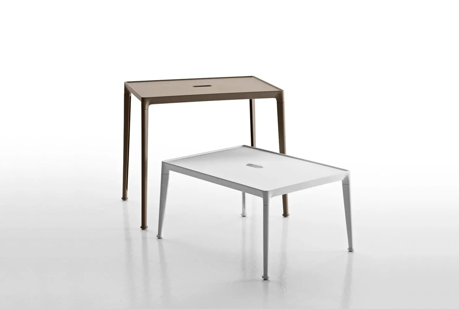 Mirto Outdoor Small Table | B&B Italia | JANGEORGe Interior Design